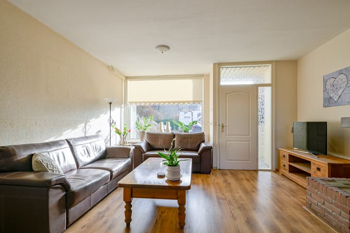 Foto 33 van Themislaan 45