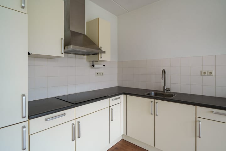 Photo 11 of Korendijk 21