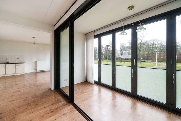 Photo 12 of Korendijk 21