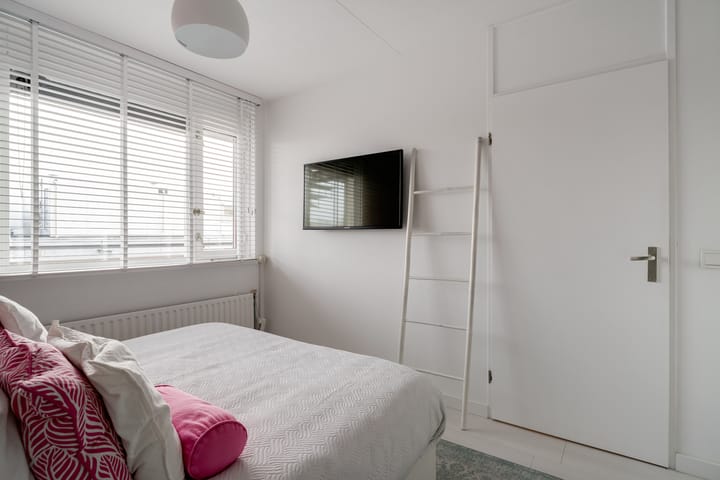 Foto 33 van Oostburgwal 27