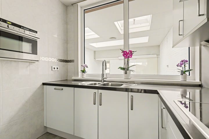 Photo 12 of Groeneveldstraat 21