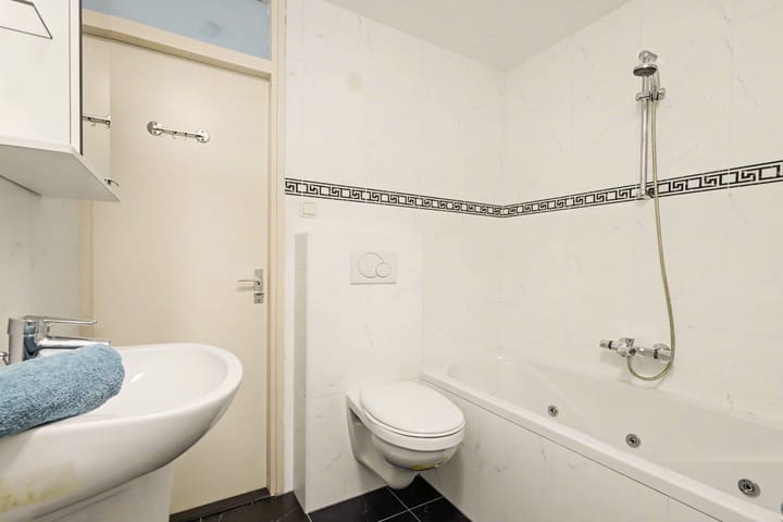 Photo 19 of Groeneveldstraat 21