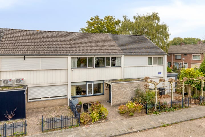 Photo 29 of Basstraat 39