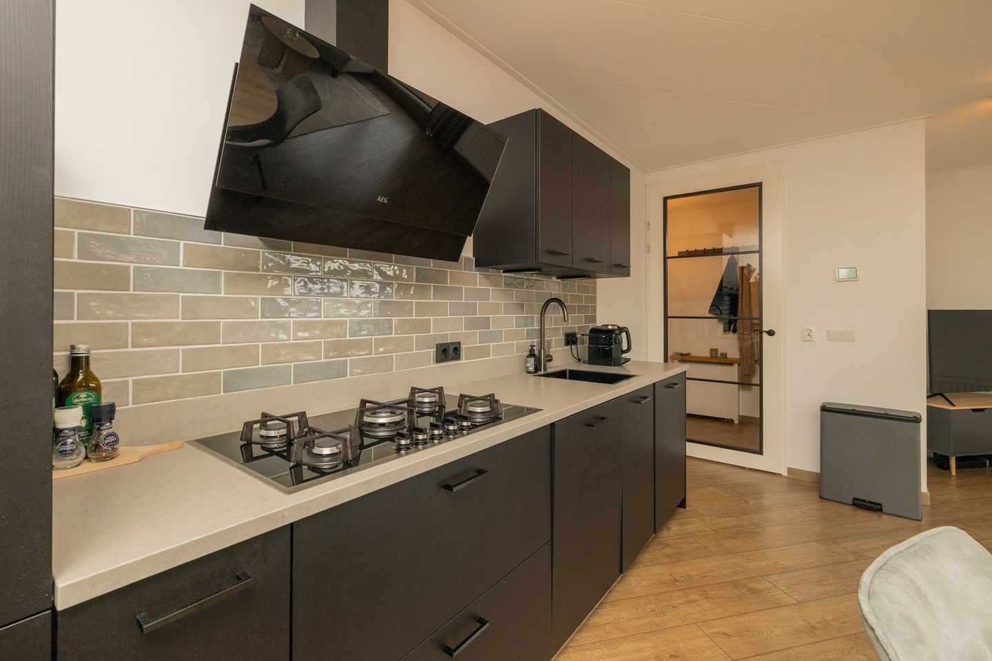 Photo 14 of Voorstraat 100-C