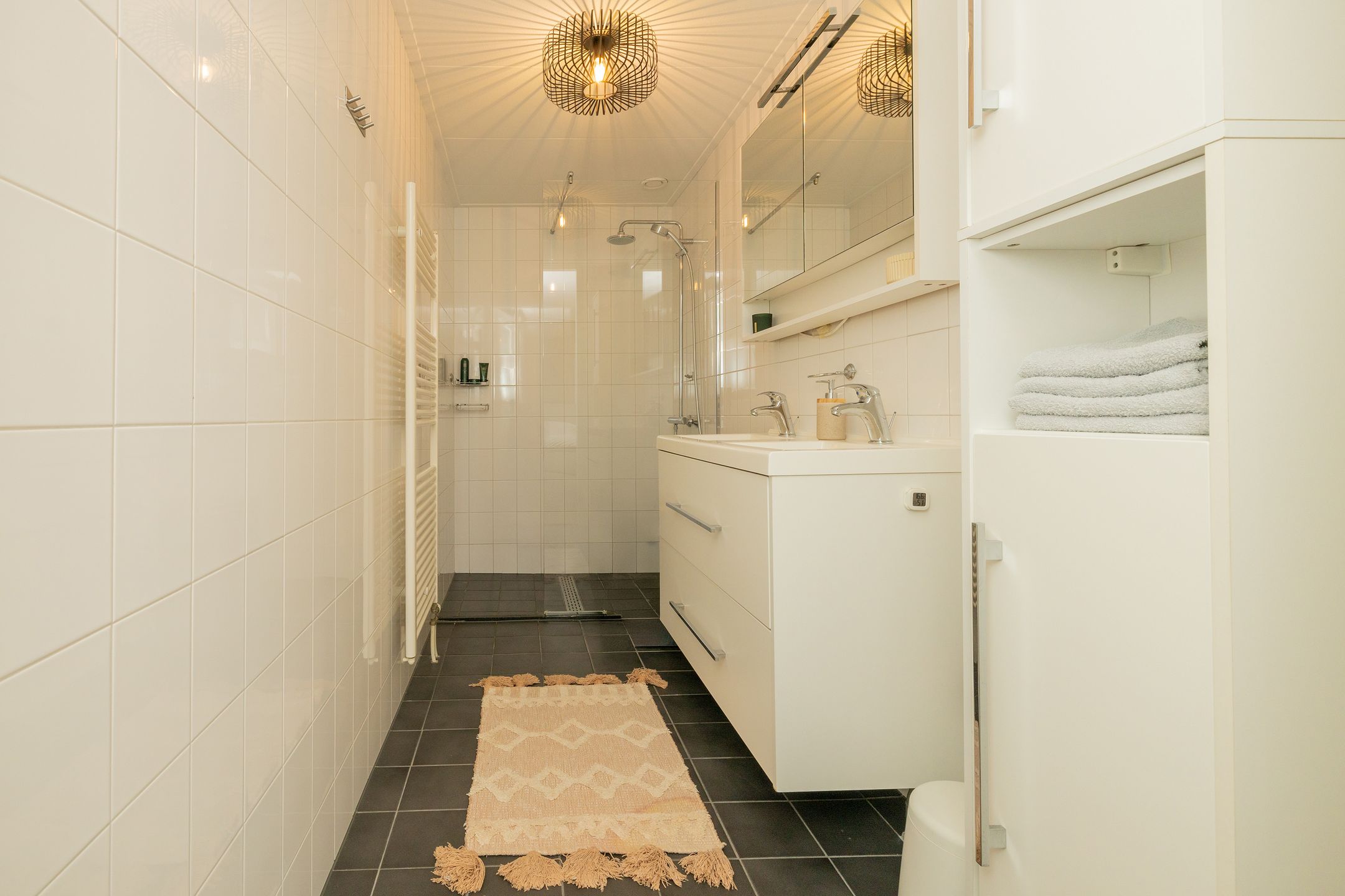 Photo 18 of Voorstraat 100-C