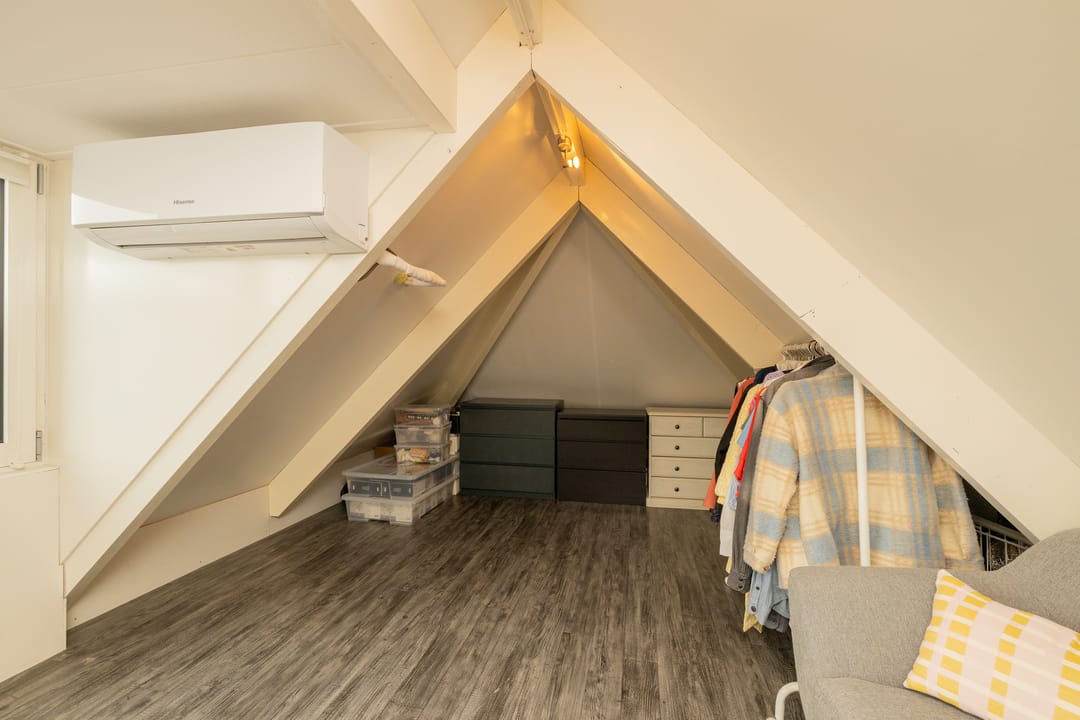 Photo 23 of Voorstraat 100-C