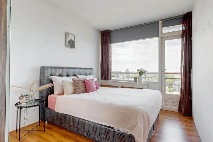 Photo 10 of Livingstonelaan 320