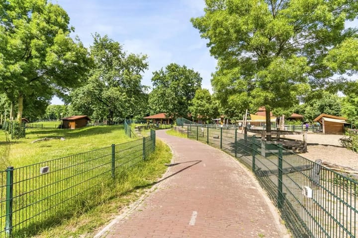 Photo 21 of Livingstonelaan 320