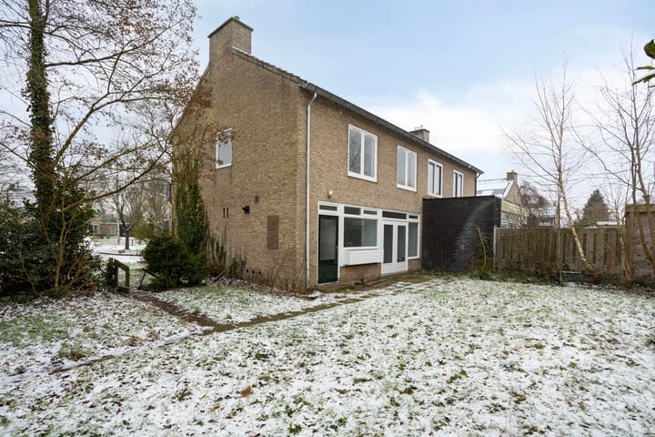 Foto 13 van Ereprijsstraat 12