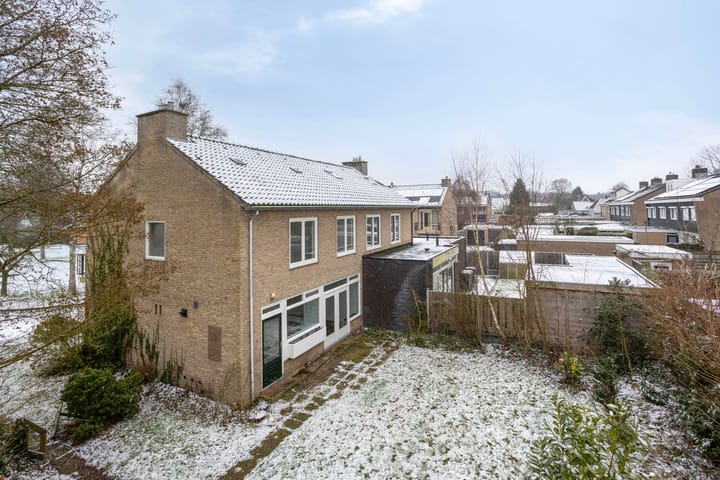 Foto 31 van Ereprijsstraat 12