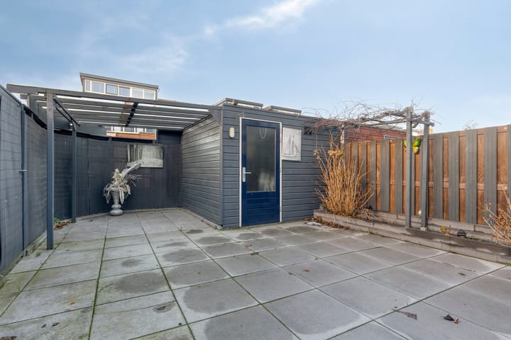 Photo 26 of Savannestraat 3