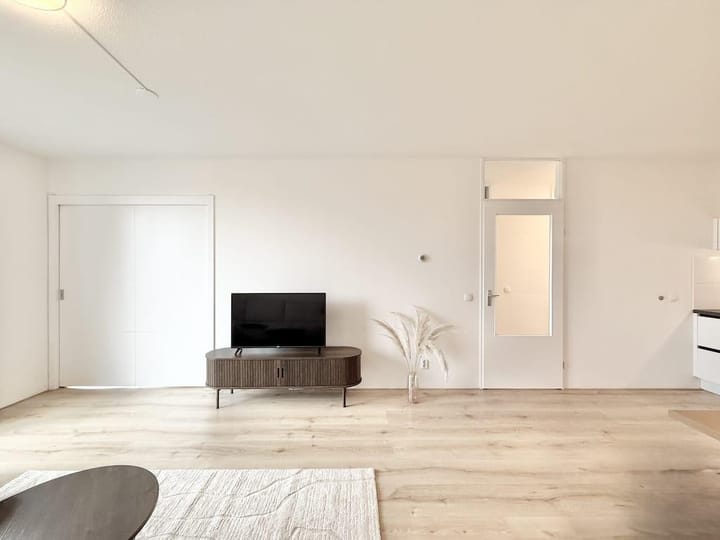 Foto 7 van Wijnand Nuijenstraat 124