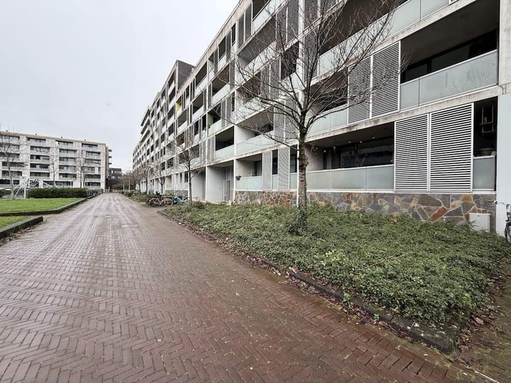 Foto 20 van Wijnand Nuijenstraat 124