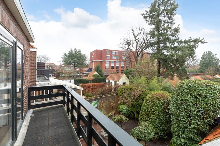 Foto 15 van Van Oldenbarneveltlaan 35