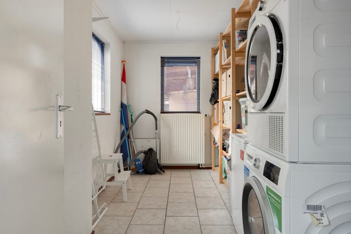 Photo 15 of Hoekweg 54