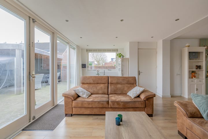 Photo 24 of Torentrans 136