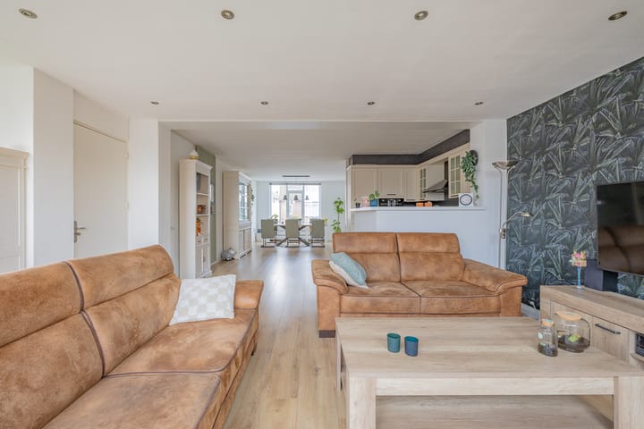 Photo 25 of Torentrans 136