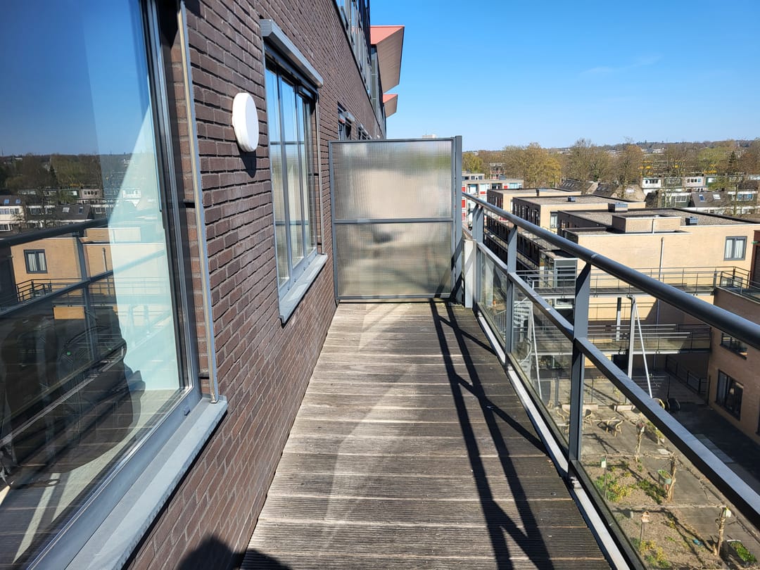 Photo 2 of Wadestein 78