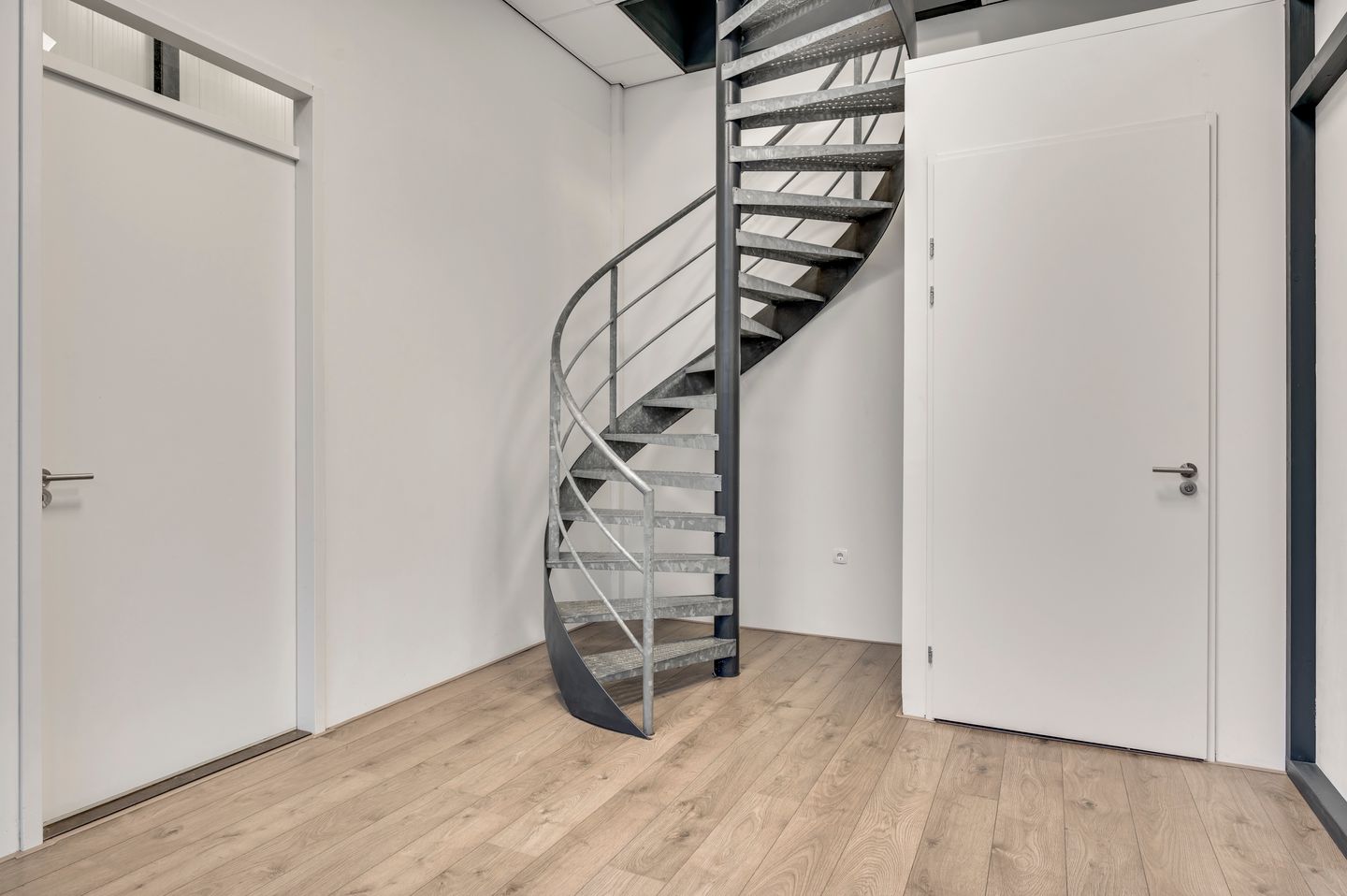 Bekijk foto 3 van Schoutlaan 28-C