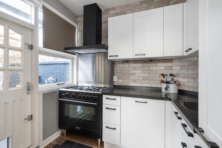 Photo 14 of Spuistraat 34