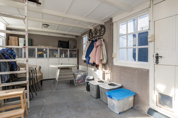 Photo 32 of Spuistraat 34