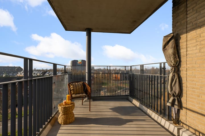 Photo 17 of Razende Bol 25