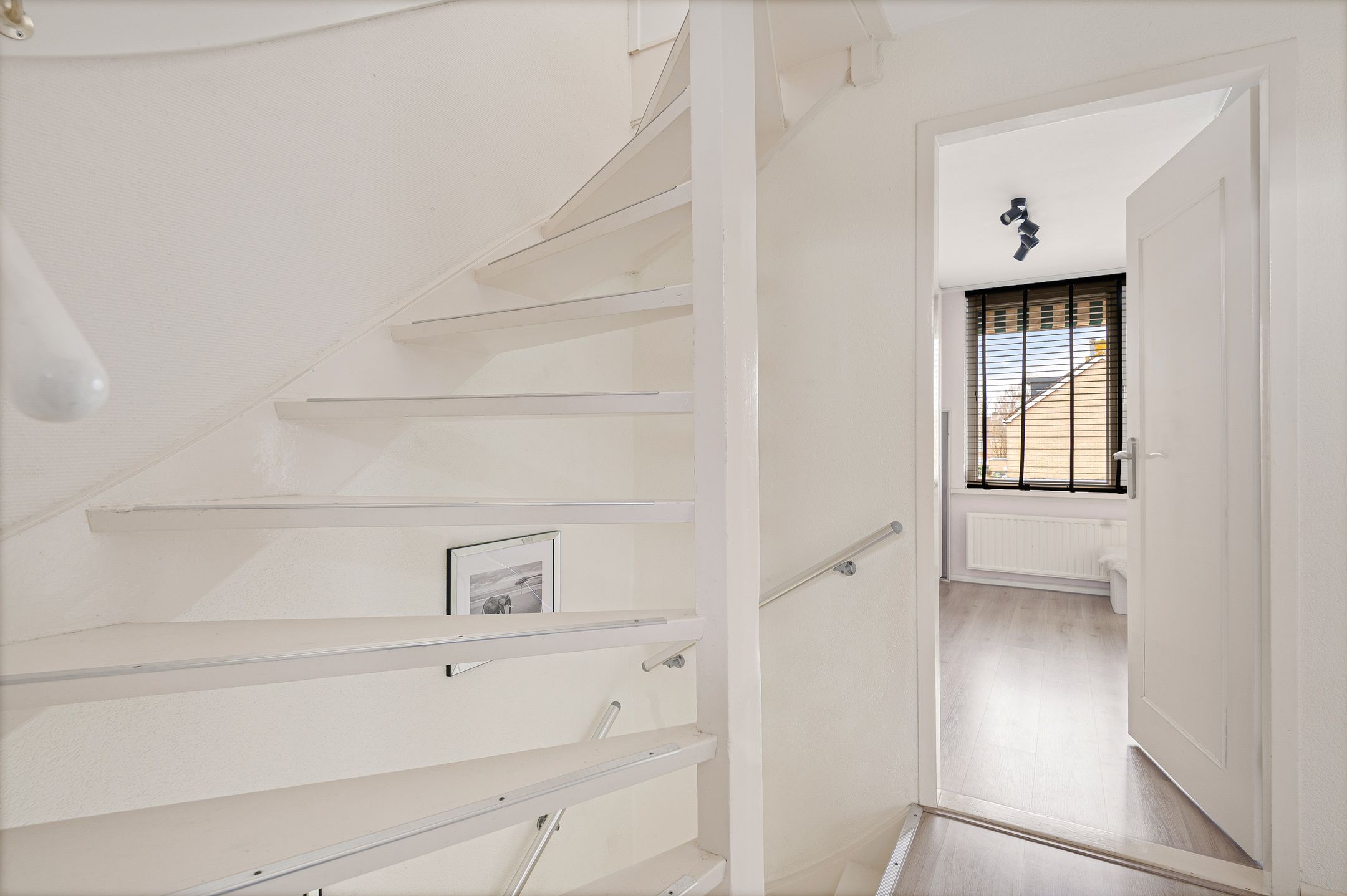 Photo 27 of Graan voor Visch 15223