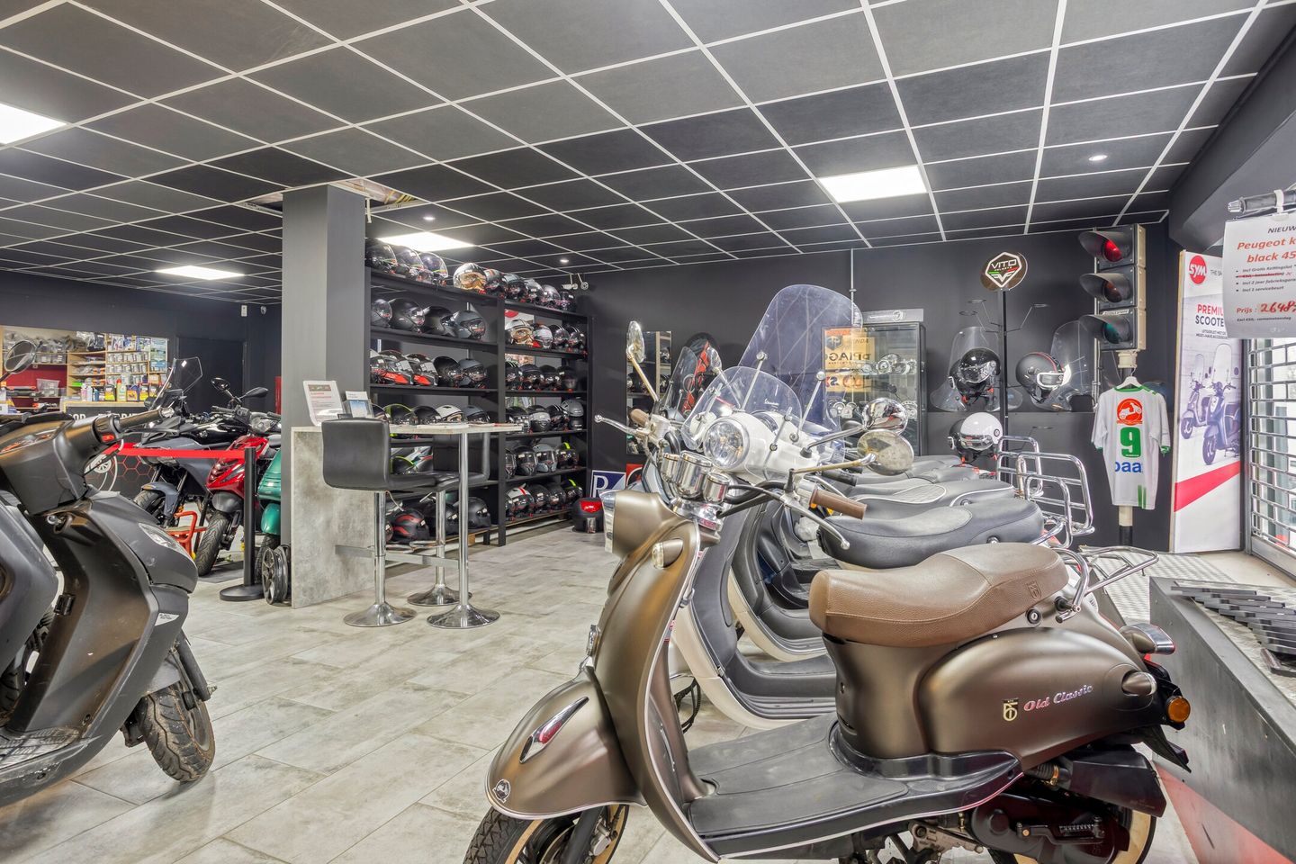 Photo 25 of Bunderstraat 202