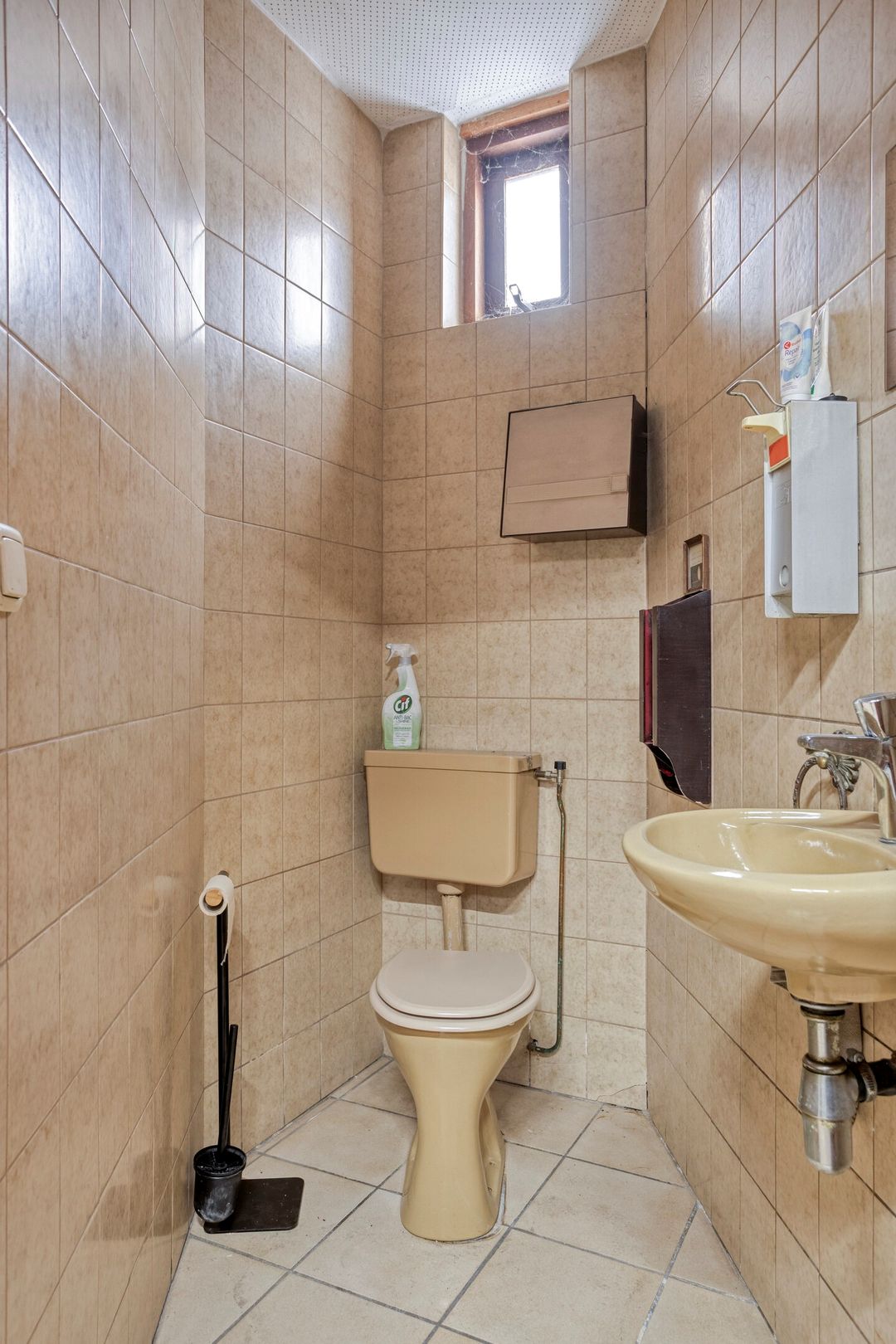 Photo 32 of Bunderstraat 202