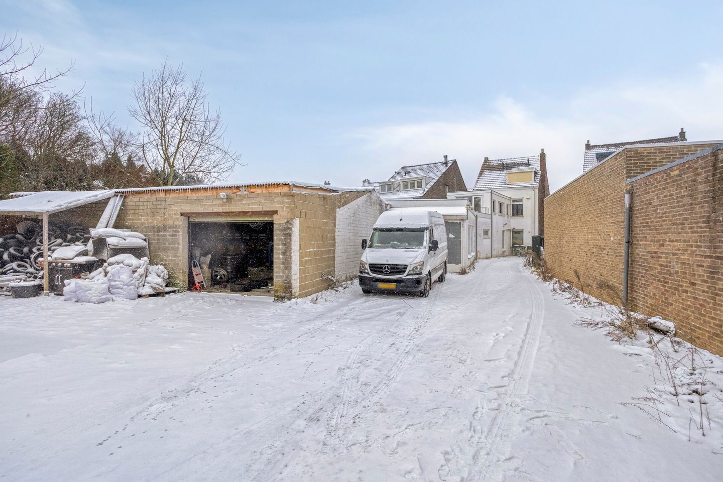 Photo 40 of Bunderstraat 202