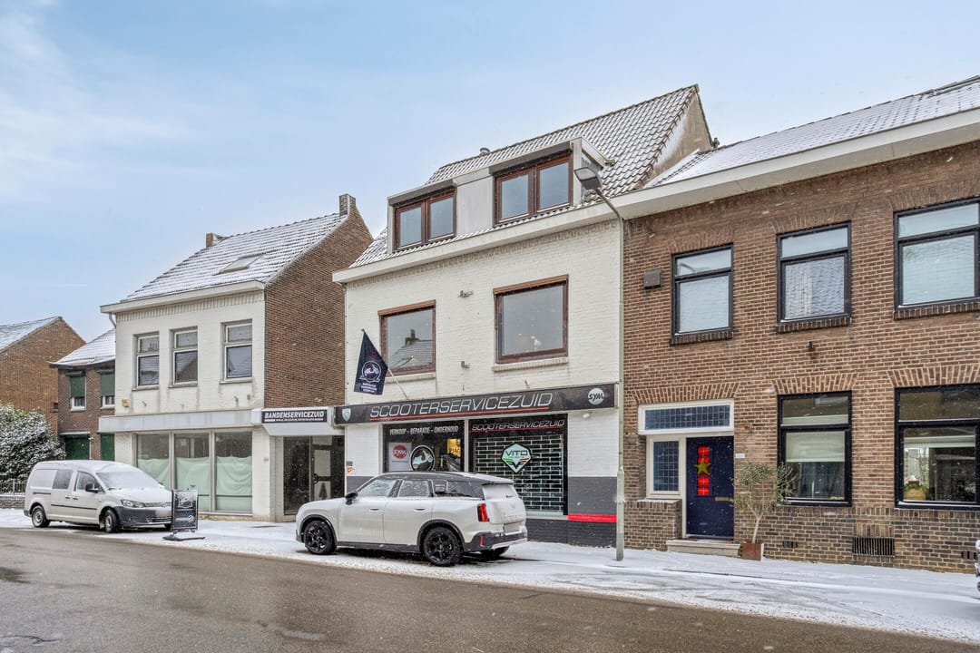 Photo 1 of Bunderstraat 202