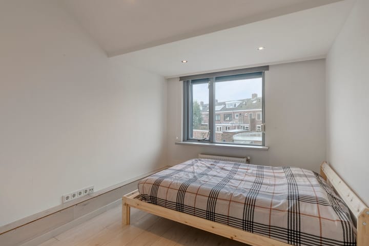 Foto 19 van Postillonstraat 20