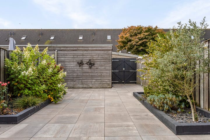 Photo 25 of Bijsterveldenlaan 180