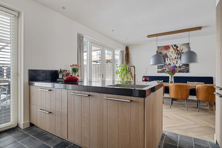 Photo 10 of Bosstraat 84-C