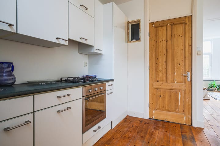 Photo 11 of Celsiusstraat 173