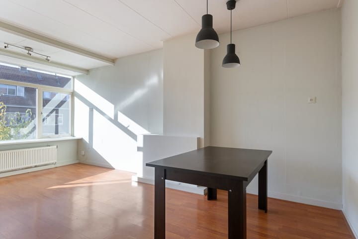 Photo 8 of Rijnstraat 42