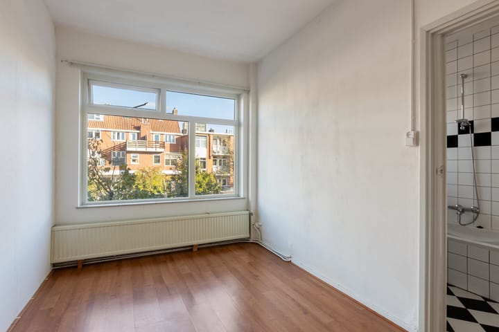 Photo 14 of Rijnstraat 42