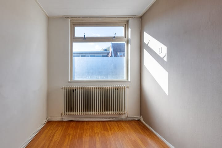 Photo 15 of Rijnstraat 42