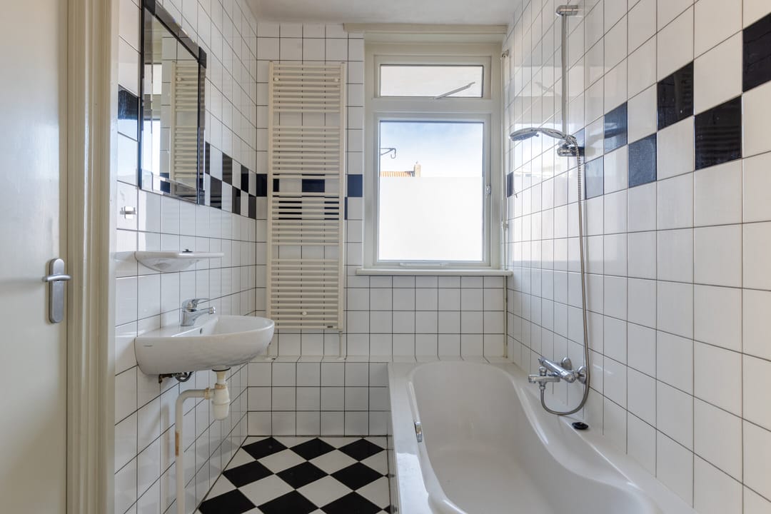 Photo 17 of Rijnstraat 42