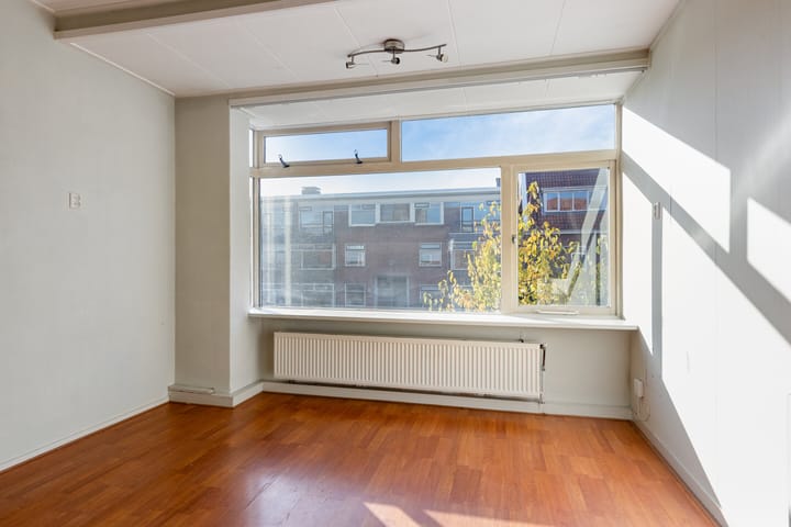 Photo 9 of Rijnstraat 42