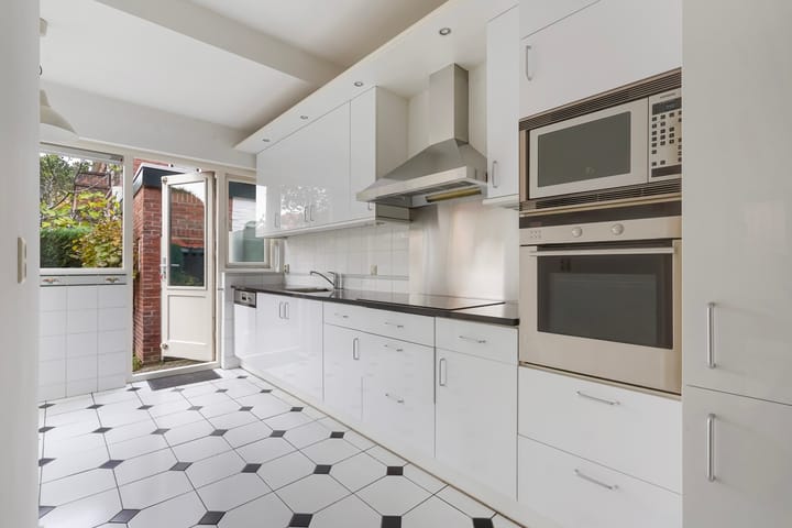 Photo 13 of Sportlaan 177