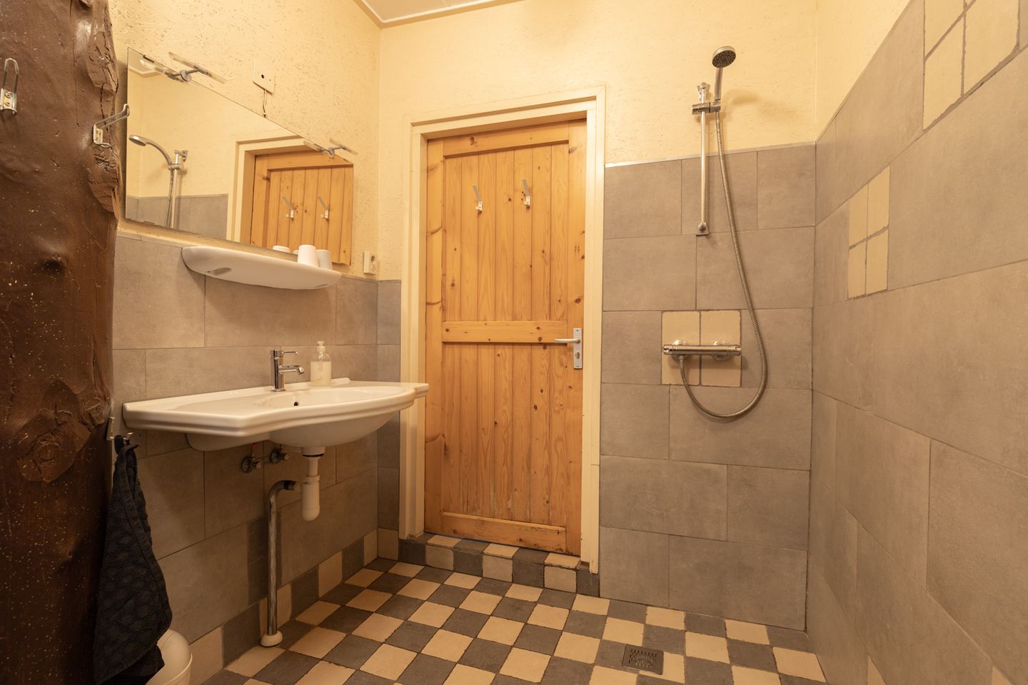 Foto 44 van Rollestraat 39