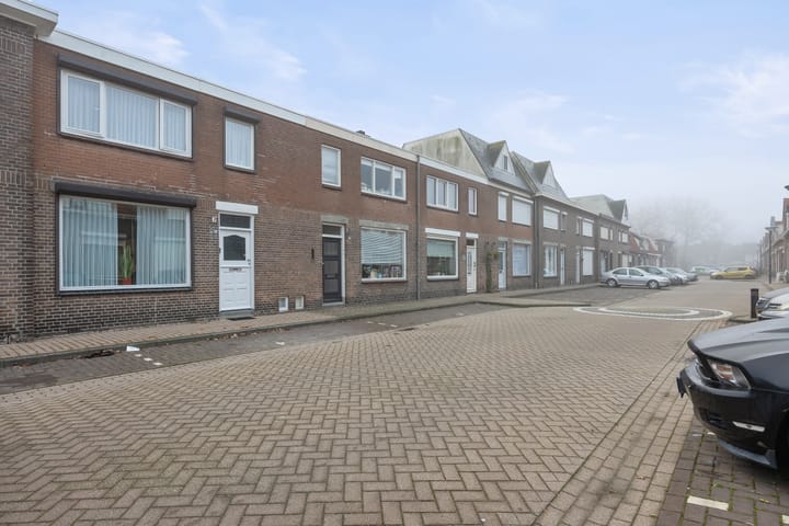 Photo 20 of St. Crispijnstraat 35