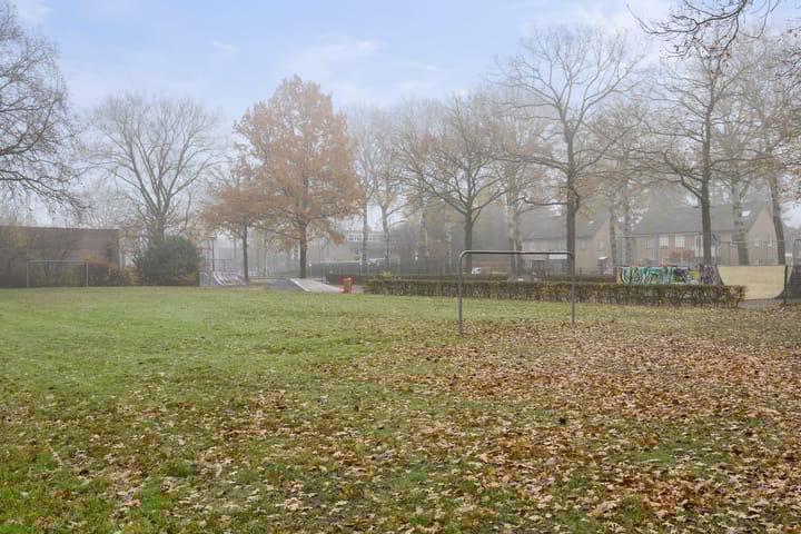 Photo 22 of St. Crispijnstraat 35