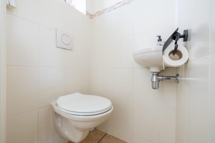 Photo 10 of Meteorenweg 1018