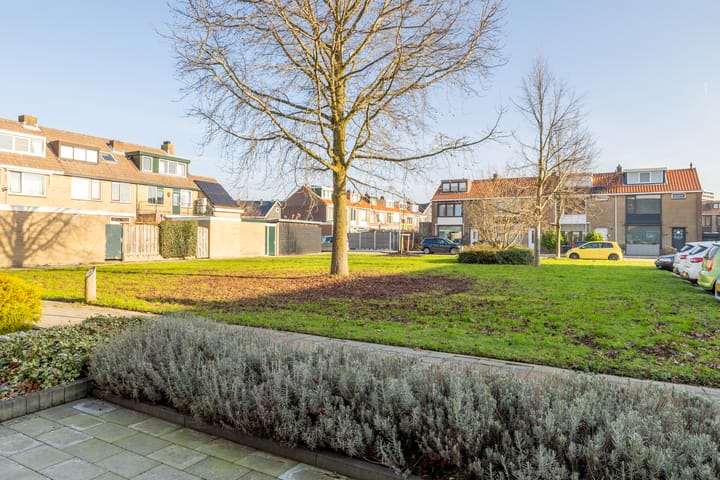 Photo 49 of Meteorenweg 1018