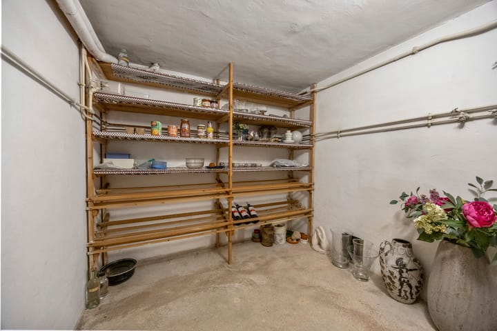 Photo 26 of Esdoornstraat 56