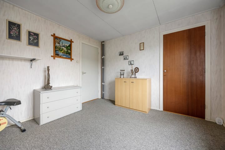 Photo 35 of Esdoornstraat 56