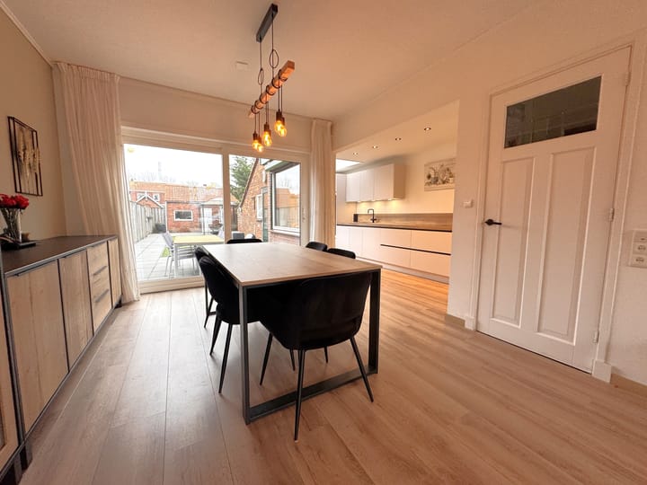 Foto 6 van Spoorstraat 43