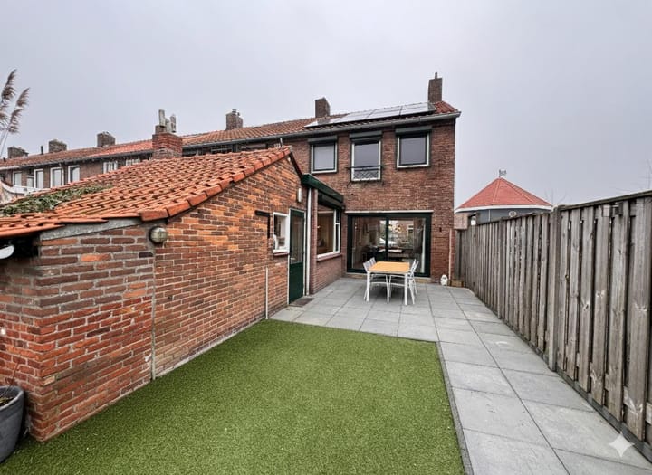 Foto 17 van Spoorstraat 43